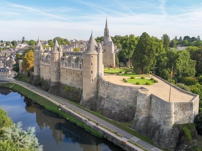 Maison Josselin Proche Chateau エクステリア 写真